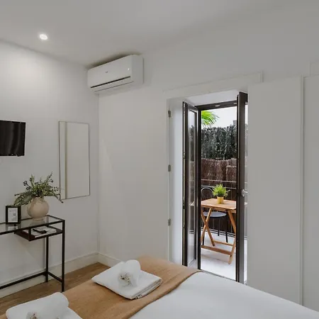 Downtown Terrace Flat With Ac And Patio - Feel Like A Local * 波尔图