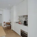 Lejlighed Downtown Terrace Flat With Ac And Patio - Feel Like A Local