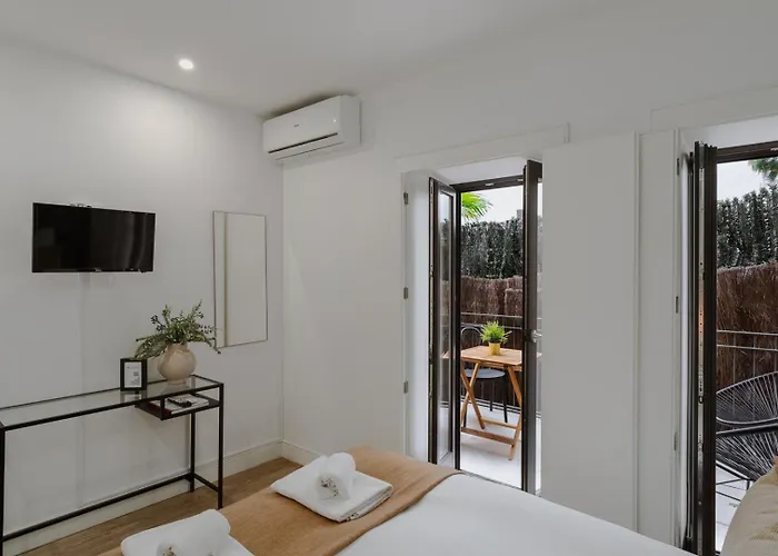 Downtown Terrace Flat With Ac And Patio - Feel Like A Local * ポルト